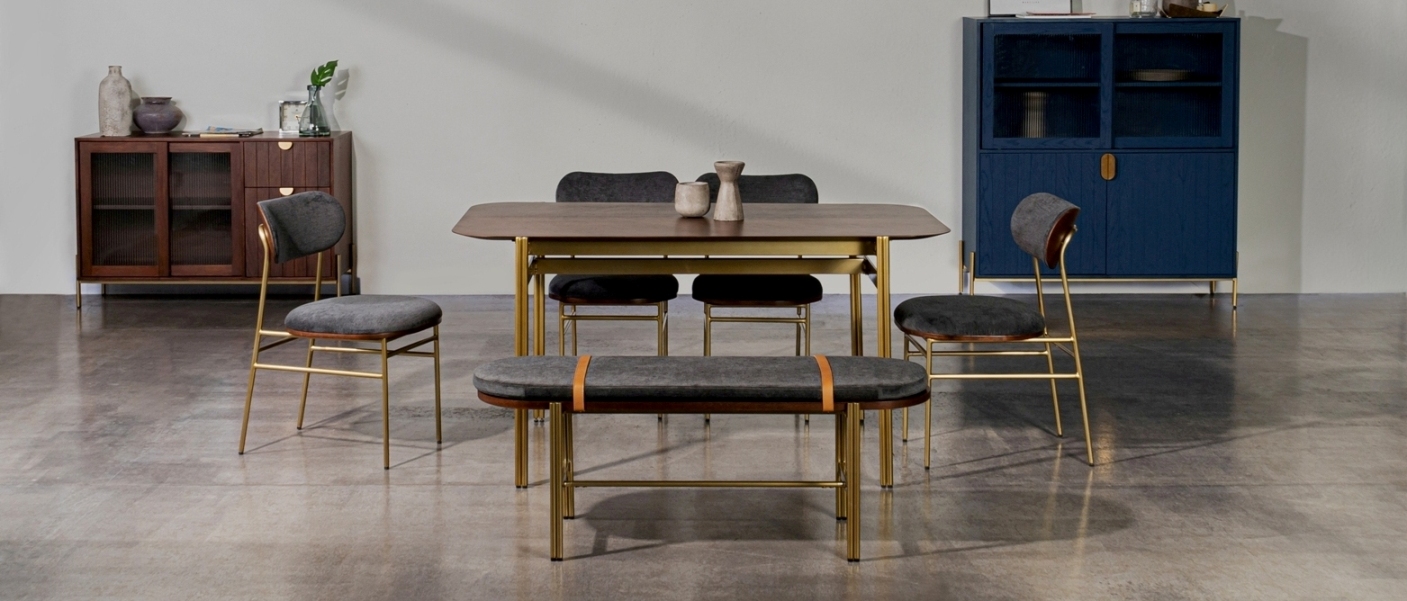 Arte Dining Collection
